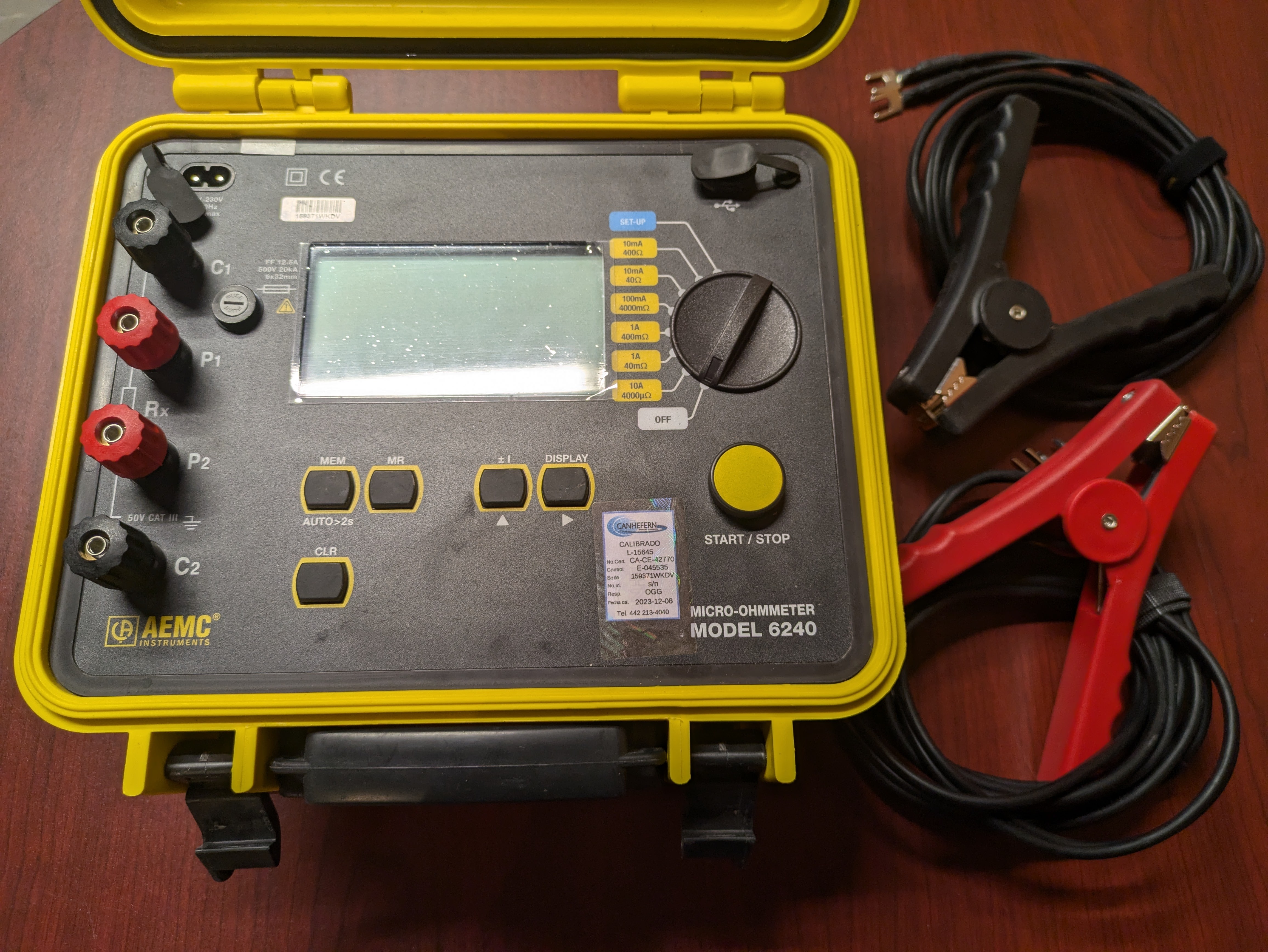 Ducter para prueba de baja resistencia en conexiones eléctricas